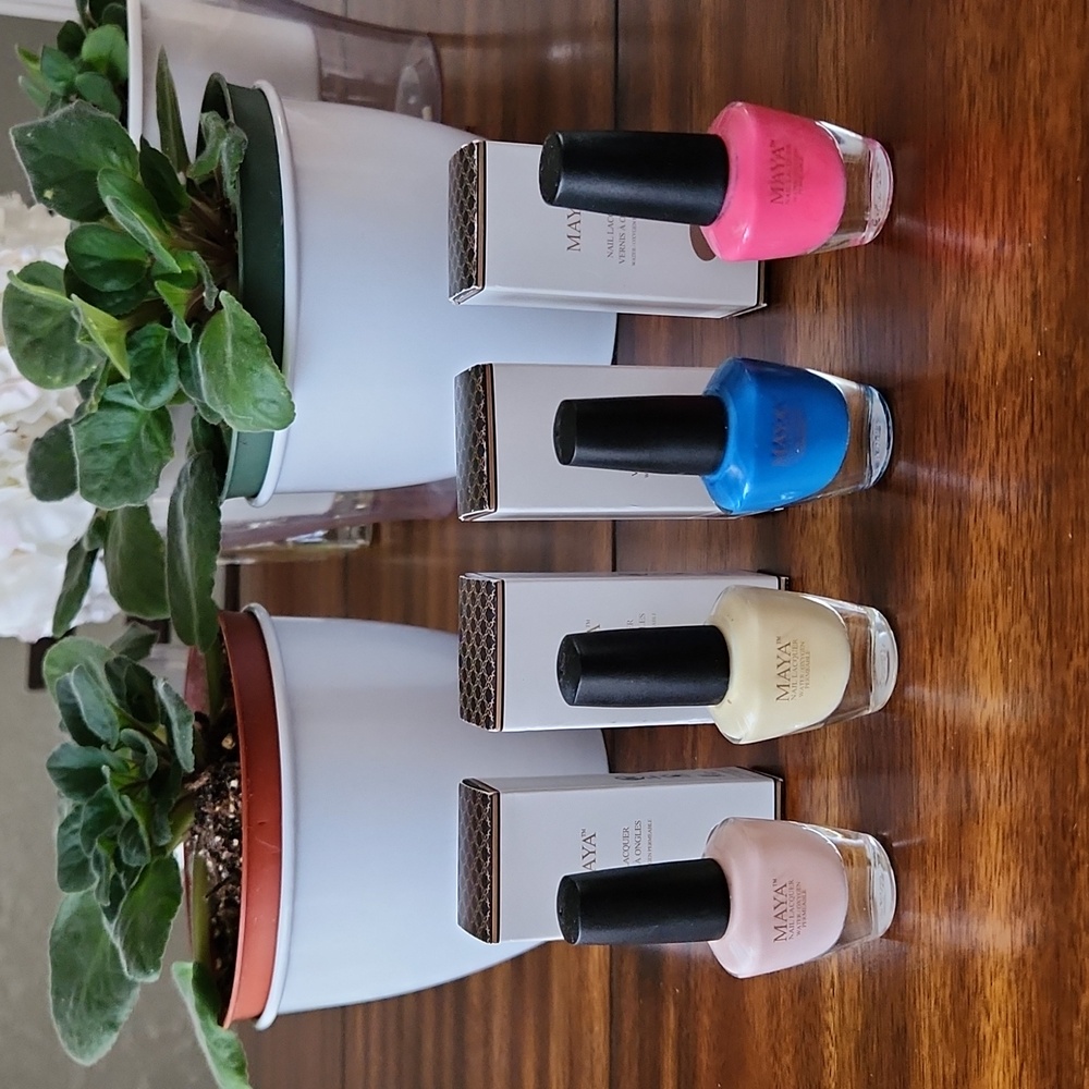 Maya Nail Polish
